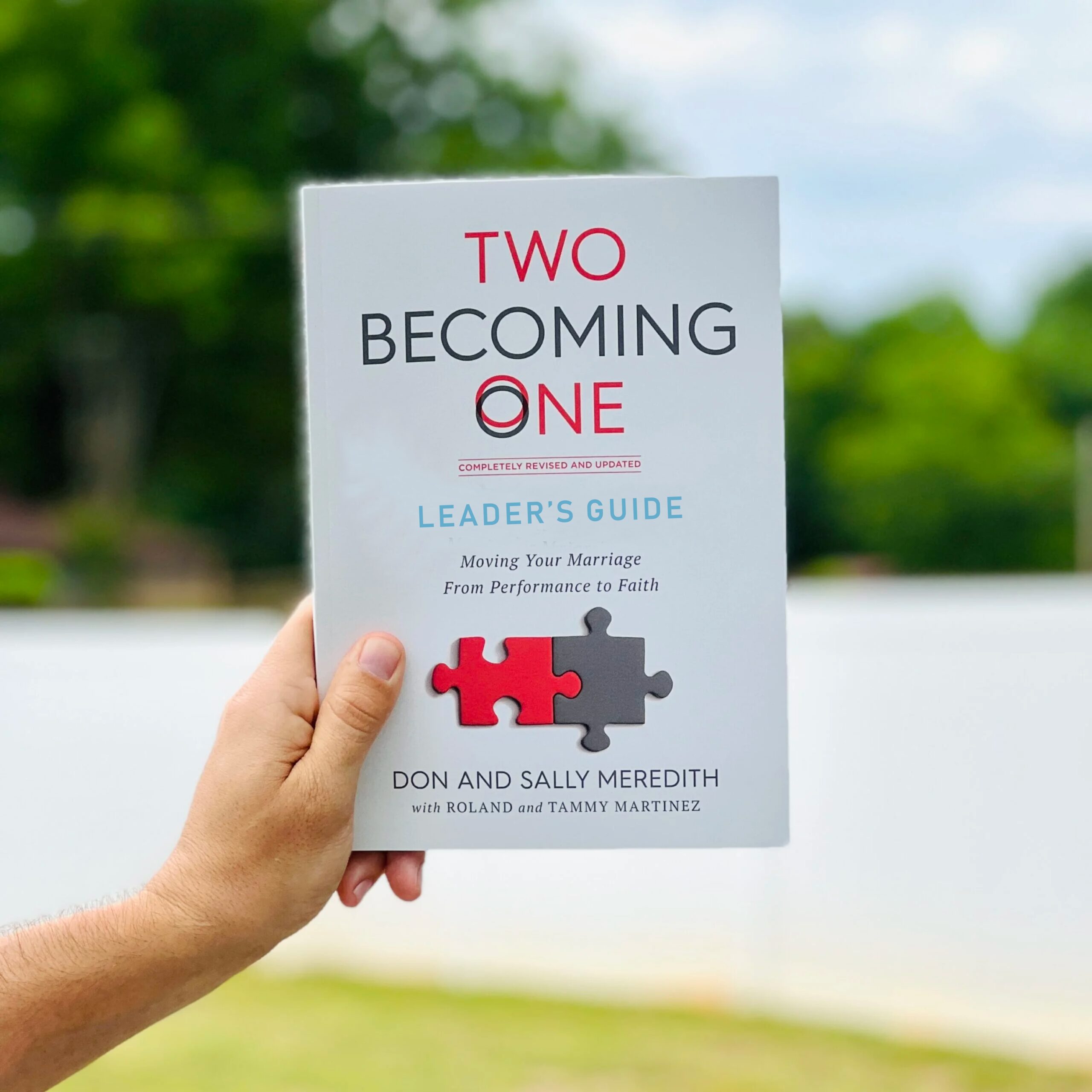 Two Becoming One Leader's Guide (2018)